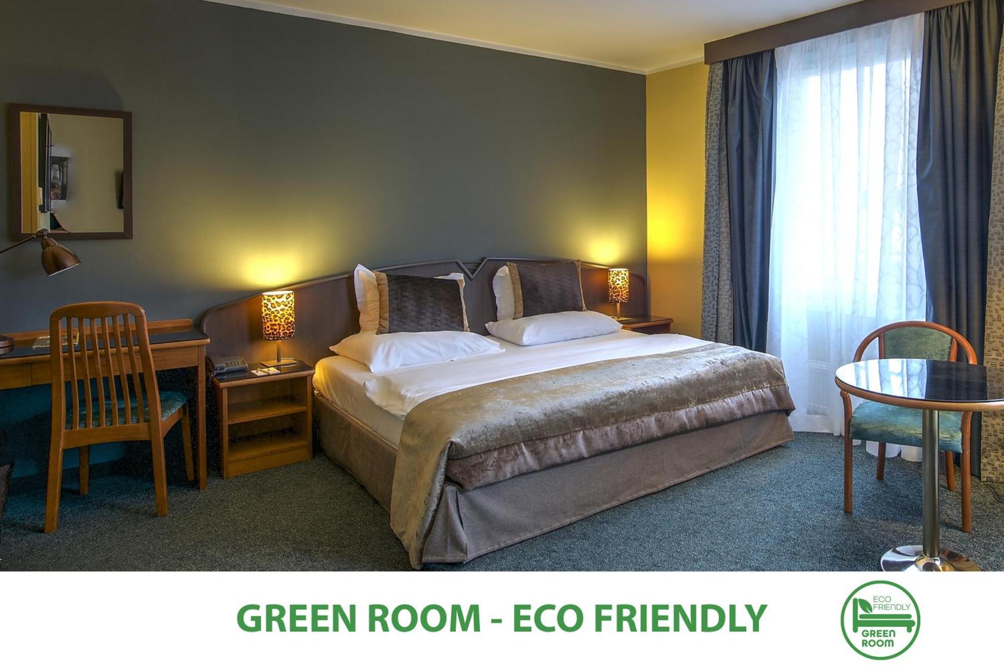 Plaza Prague Hotel - Czech Leading Hotels Ruang foto