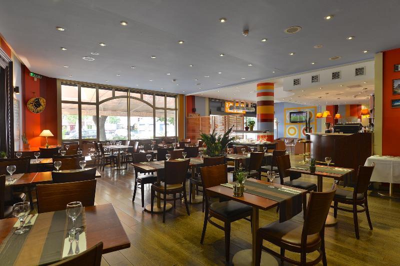Plaza Prague Hotel - Czech Leading Hotels Bagian luar foto